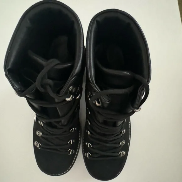 NWT Aerosoles Skylar Black Faux Suede Lace Up Booties, size 10 - Picture 9 of 11